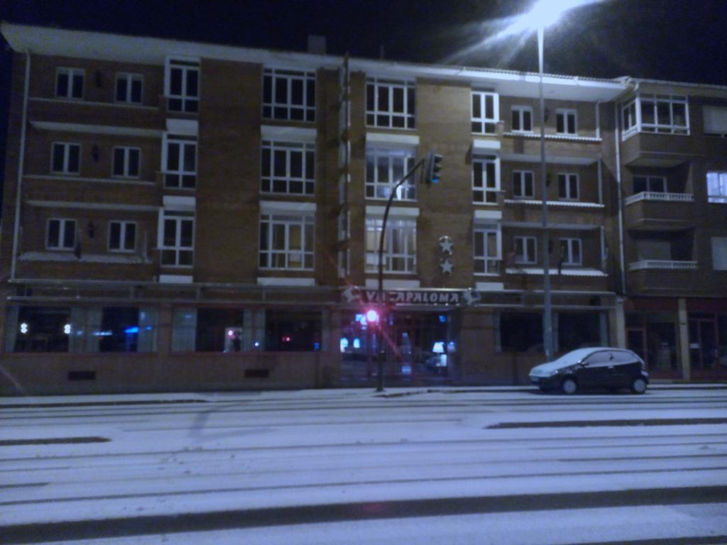 Hotel Villapaloma La Virgen del Camino Kültér fotó