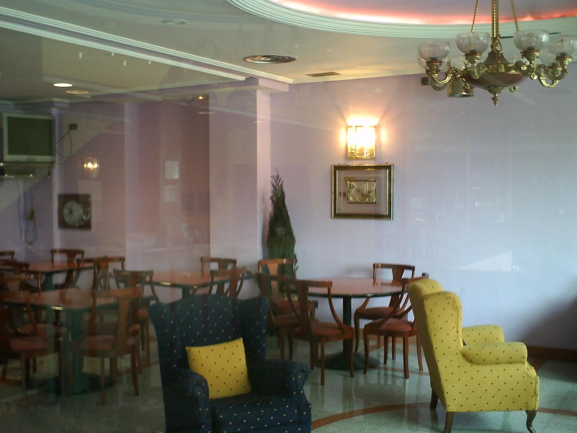 Hotel Villapaloma La Virgen del Camino Kültér fotó